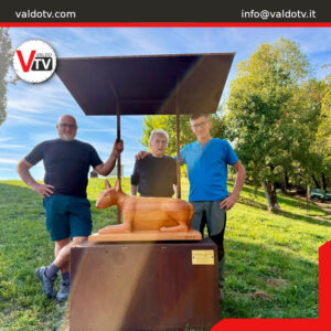 Farra di Soligo, una nuova scultura lignea arricchisce l’area de “La Crose”