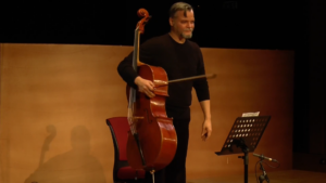 Matinée in musica al Teatro delle Voci: il violoncello di Giuseppe Barutti racconta Bach